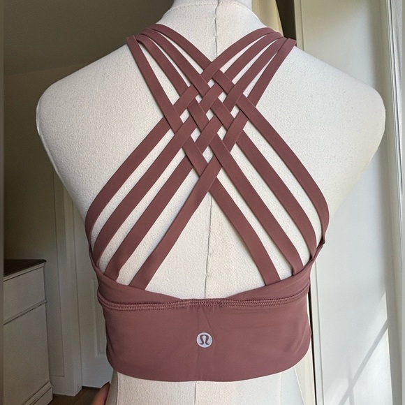 Lululemon Free To Be Moved Bra - Picture 4 of 7